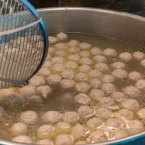 Alternative view of Mọc giò nấm hương - Vietnamese pork mushroom meatballs 500gr