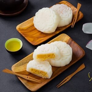 SNOW SKIN Lotus Seed (Bánh dẻo hạt sen)