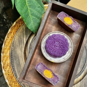 BAKE Taro (Bánh nướng khoai môn)