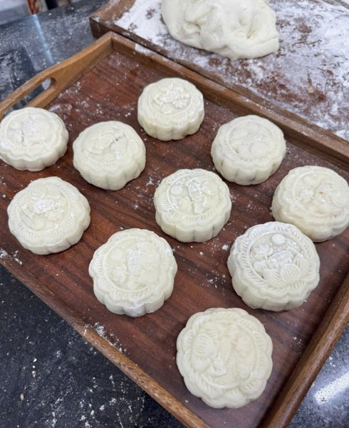 SNOW SKIN Black Sesame (bánh dẻo mè đen) - Image 2