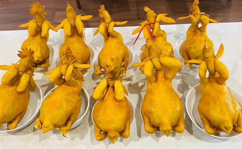 Gà ủ muối - SALT BAKED CHICKEN - Image 2